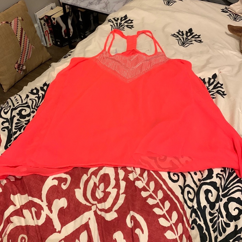 Studio y spaghetti strap top